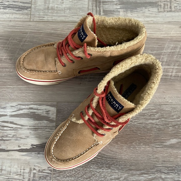 Sperry Topsider Betty Suede Bootie - Picture 2 of 7